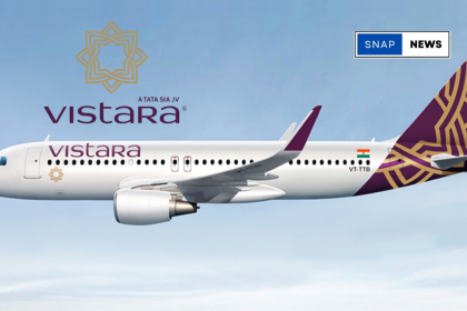 Airport staff waving farewell to Vistara’s final flight at Mumbai Airport.