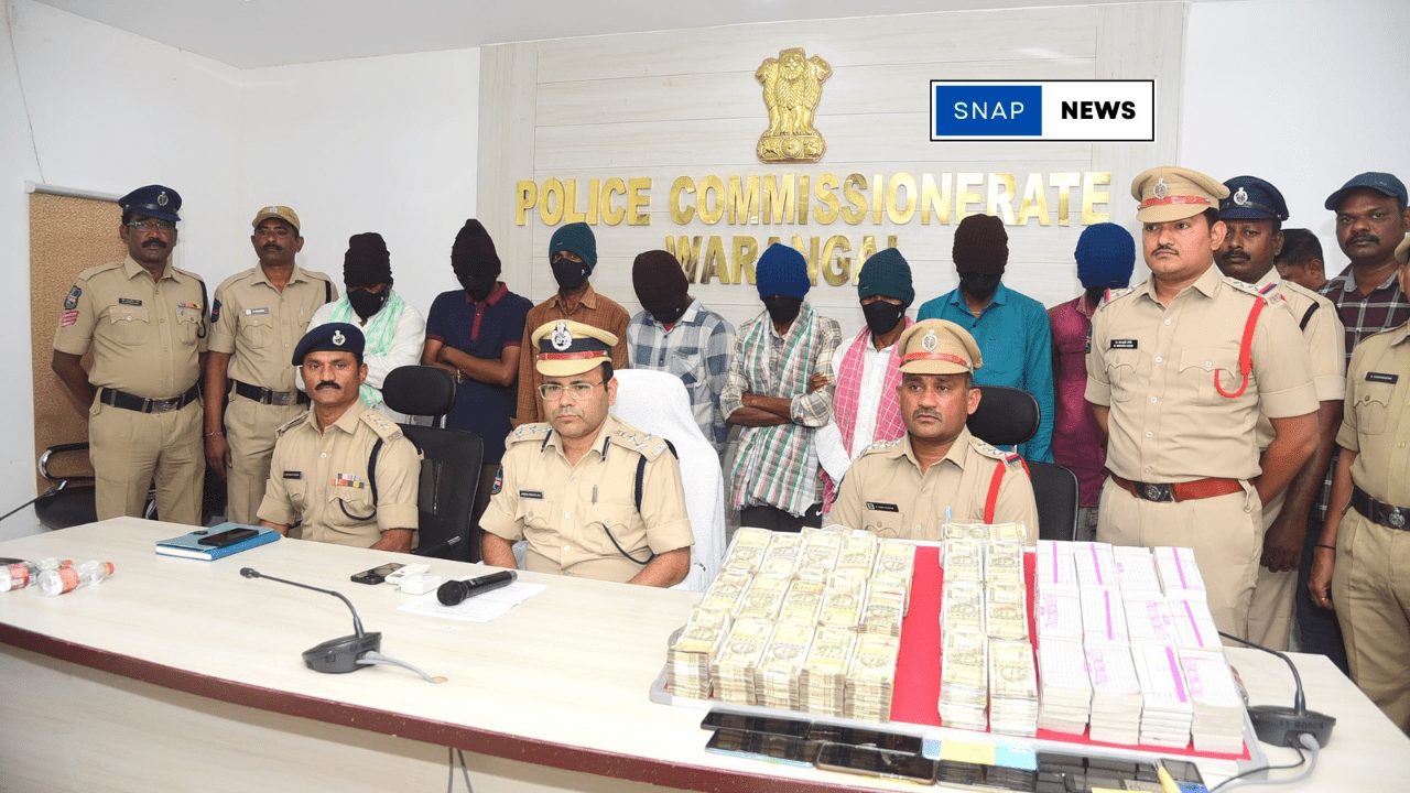 Gang Selling Fake Notes Arrested by KUC Police 2 The eight arrested gang members involved in selling fake notes, as identified by the KUC police.