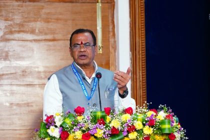 Telangana Roads and Buildings Minister Komatireddy Venkat Reddy addressing a review meeting on road restoration after heavy rains