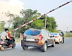 check posts