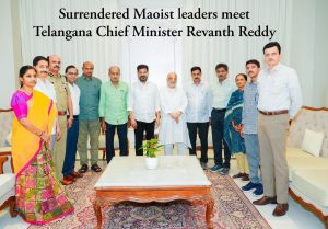 Surrendered Maoist leaders meet Telangana CM