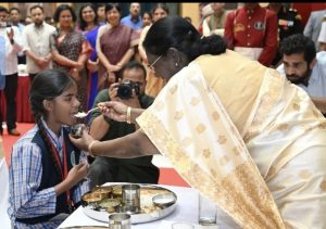 Akshaya Patra 5 billion meals
