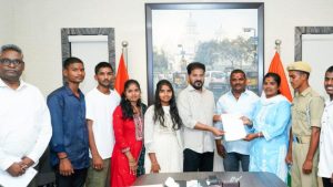 Hyderabad Tank Bund Shiva